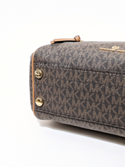 gambar-bawah-Michael-Kors-30F1G9LS6B-Lorimer-Medium-Logo-Satchel-Brown