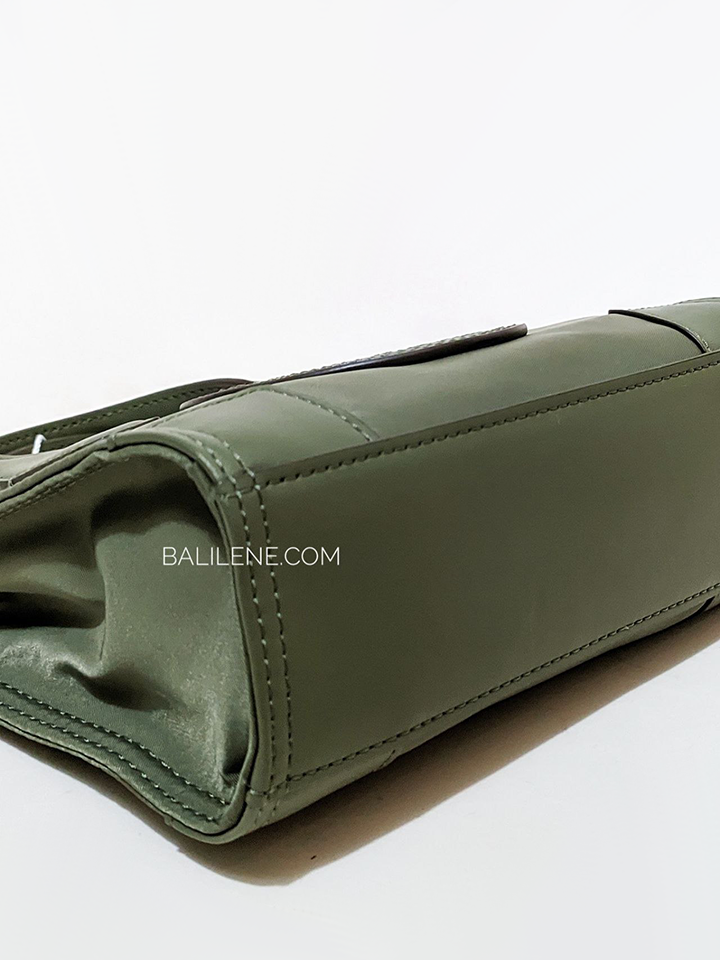 gambar-bawah-Tory-Burch-Ella-Mini-Tote-Bag-Palm-Leaf-Green