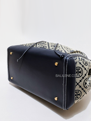 gambar-bawah-Tory-Burch-T-Monogram-Jacquard-Tote-Navy