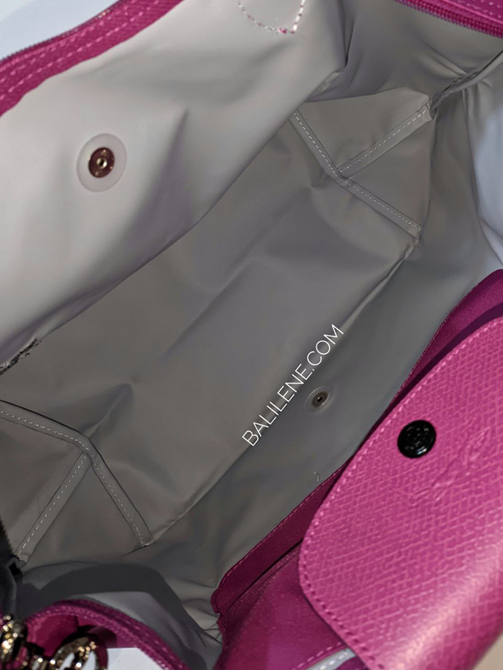 gambar-dalam-Longchamp-Le-Pliage-Club-Small-Shoulder-Bag-Fuchsia