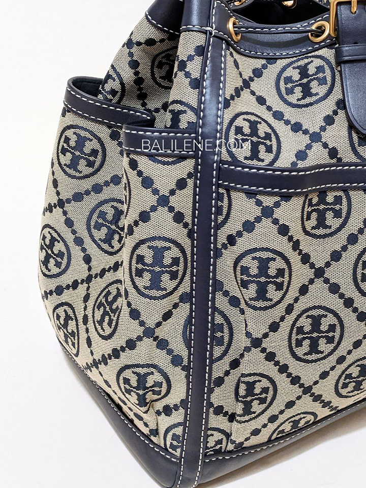 gambar-samping-Tory-Burch-T-Monogram-Jacquard-Tote-Navy