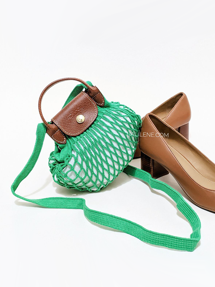 on-produk-Longchamp-Le-Pliage-Extra-Small-Filet-Crossbody-Bag-Green