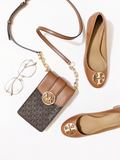 on-produk-Michael-Kors-35S2GNMC5B-Carmen-Small-Logo-Smartphone-Crossbody-Bag-Brown