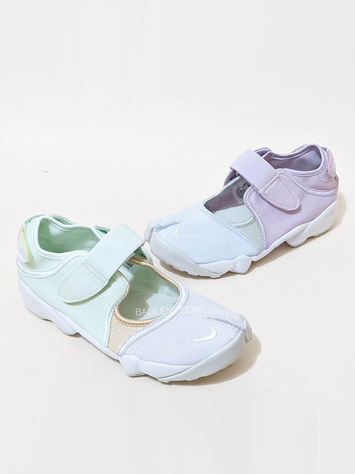 on-produk1-Nike-Womens-Air-Rift-Breathe-Light-Soft-Pink-Lemon-Wash-Multi