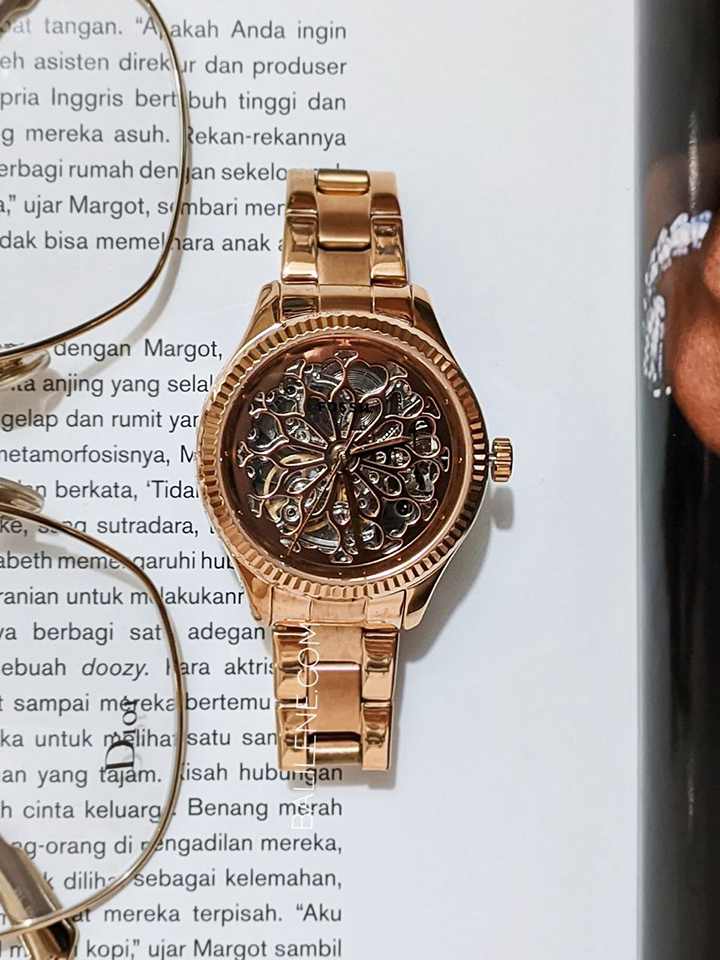 on-produk3-Fossil-Rye-Automatic-Rose-Gold-Tone-Stainless-Steel-Watch
