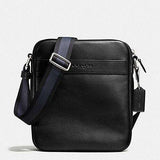 tas-F54782-Coach Charles Flight Bag Black-Balilene