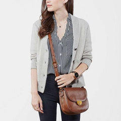 tas-ZB6851200-Fossil Emi Saddle Bag Brown-Balilene